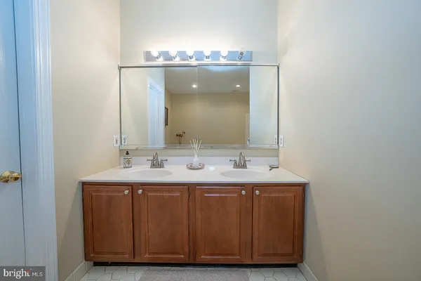 $698,000 | 48 Longview Circle, Unit 48, Berwyn, PA 19312