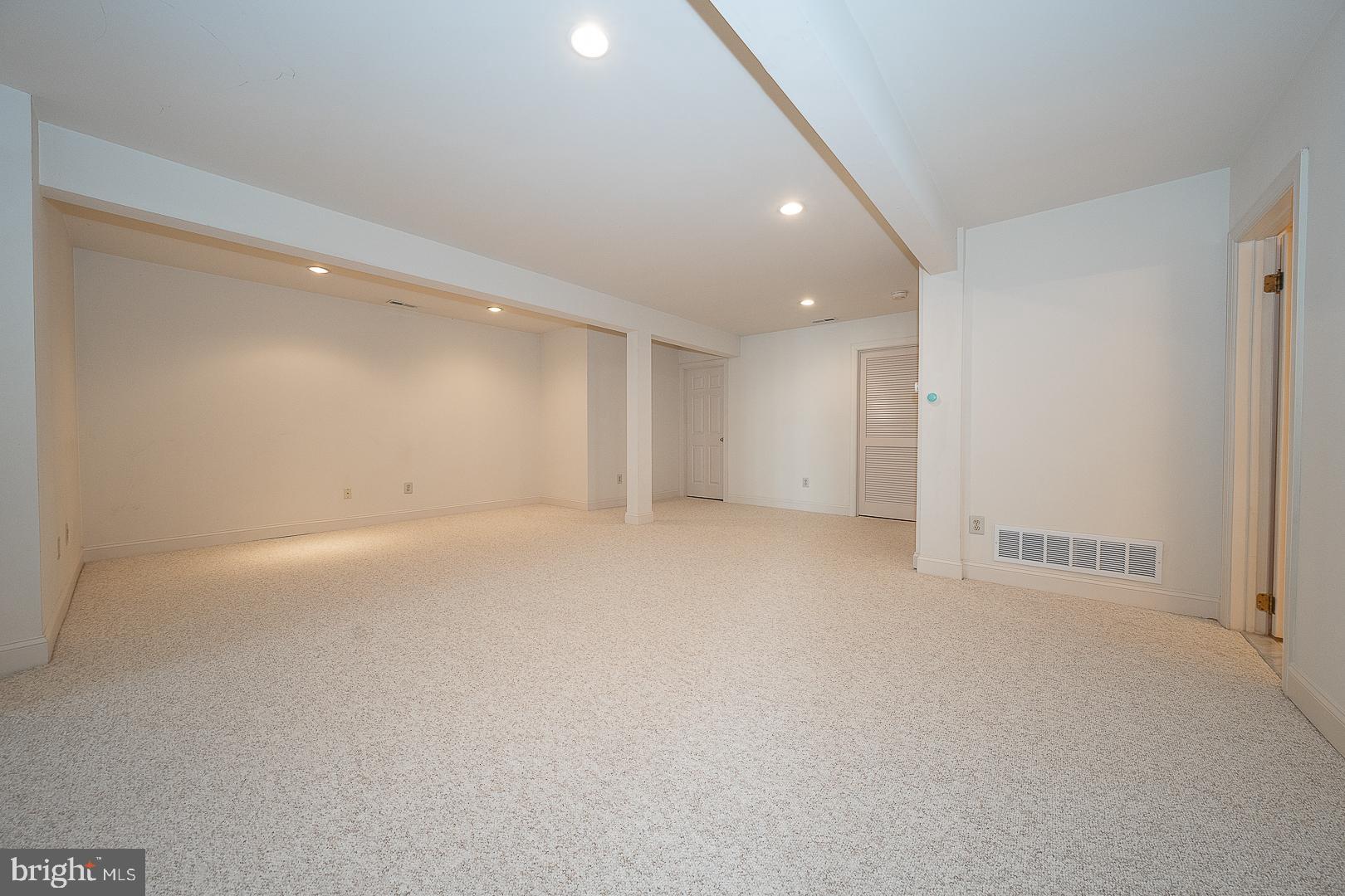 48 Longview Circle, Unit 48 Berwyn, PA 19312 - Photo 26 of 36 a view of an empty room