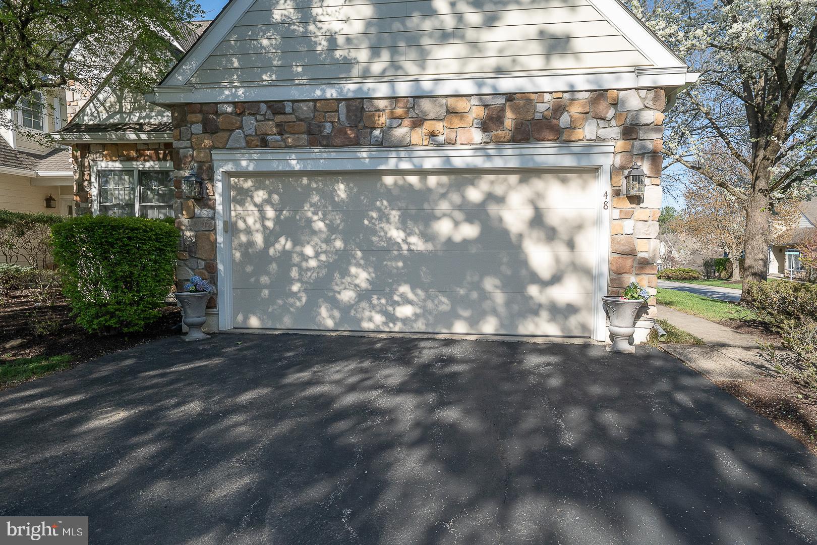 48 Longview Circle, Unit 48 Berwyn, PA 19312 - Photo 33 of 36 a view of outdoor space