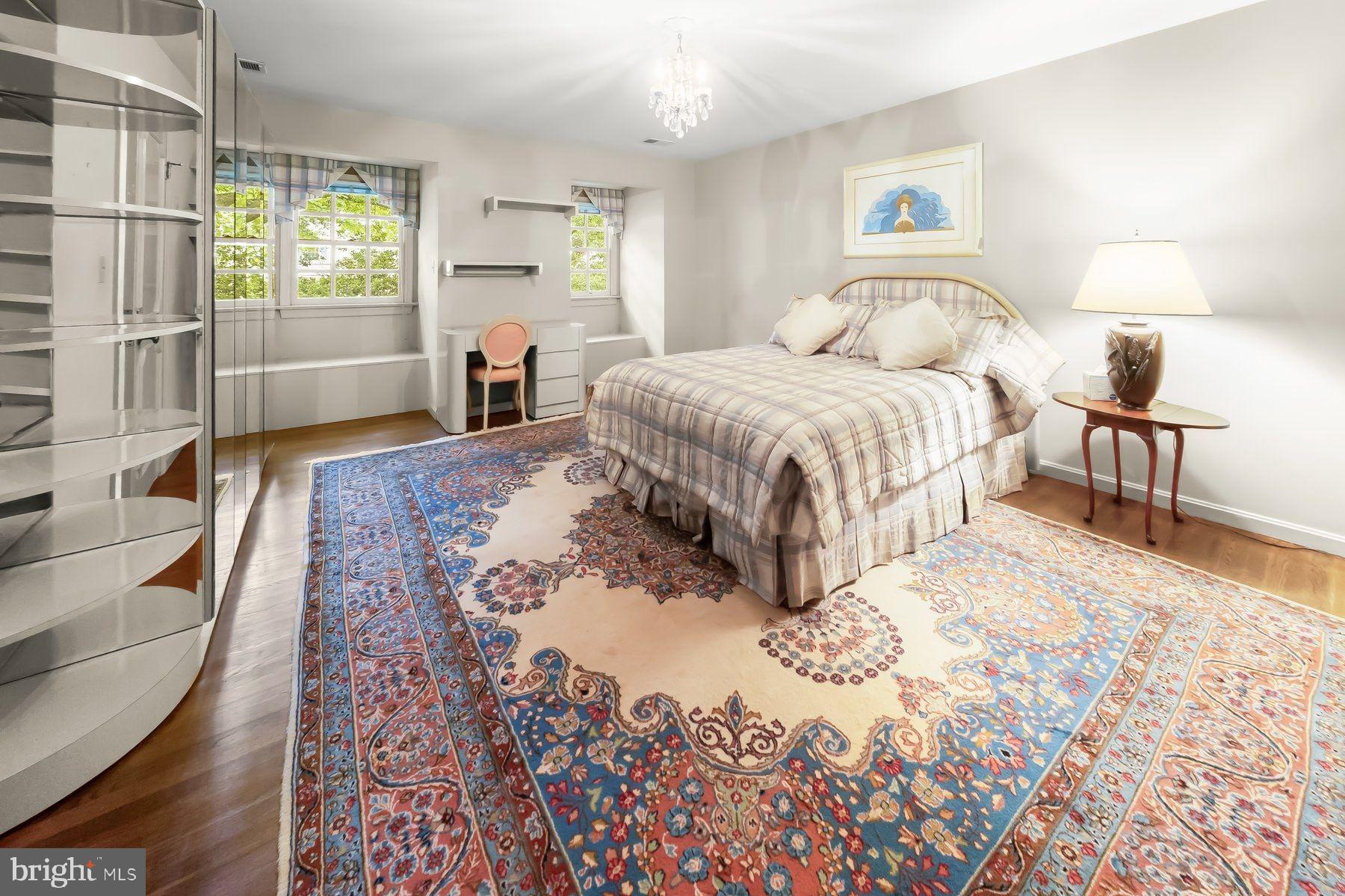 6605 Kenhill Road Bethesda, MD 20817 - Photo 16 of 30