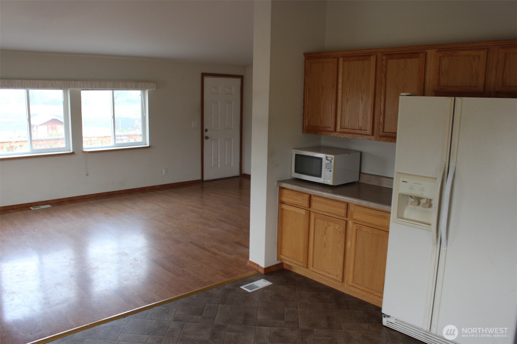 17 Streeter Bosch Road Tonasket, WA 98855 - Photo 9 of 20