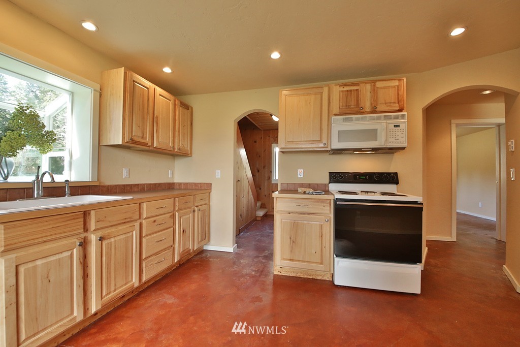 5775 Mutiny Bay Road Freeland, WA 98249 - Photo 12 of 24