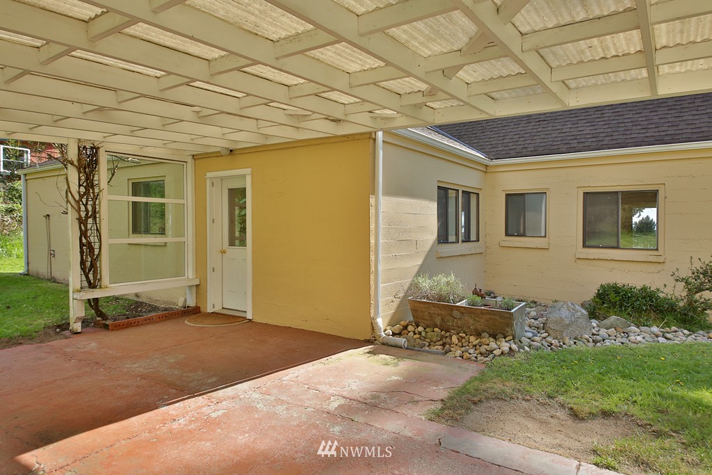 5775 Mutiny Bay Road Freeland, WA 98249 - Photo 6 of 24