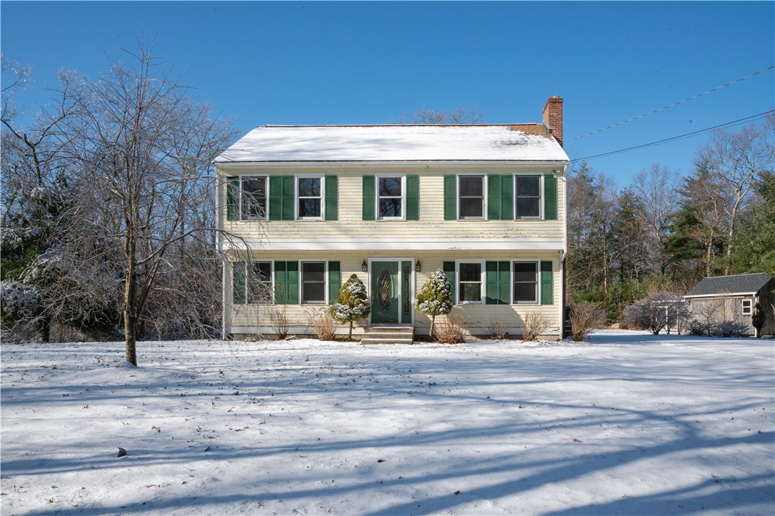 985 Reynolds Road Glocester, RI 02814 - Photo 1 of 21