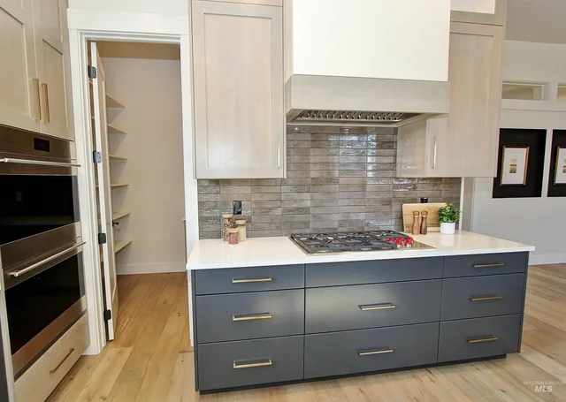 $1,175,000 | 822 North Danville Avenue, Eagle, ID 83616