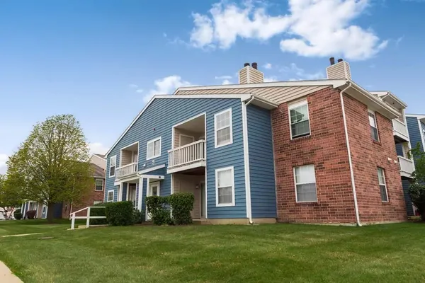 $1,989 | 4309 Bayhead Court, Unit 3D, Aurora, IL 60504