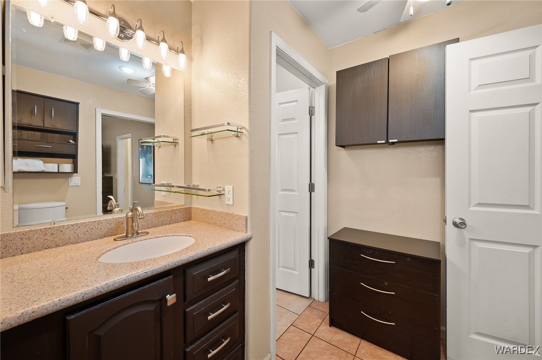 2000 Ramar Road, Unit 577 Bullhead City, AZ 86442 - Photo 25 of 52 Bathroom
