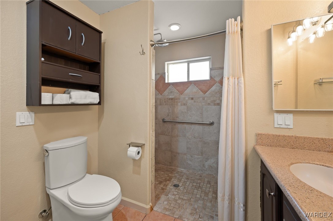 2000 Ramar Road, Unit 577 Bullhead City, AZ 86442 - Photo 27 of 52 Bathroom