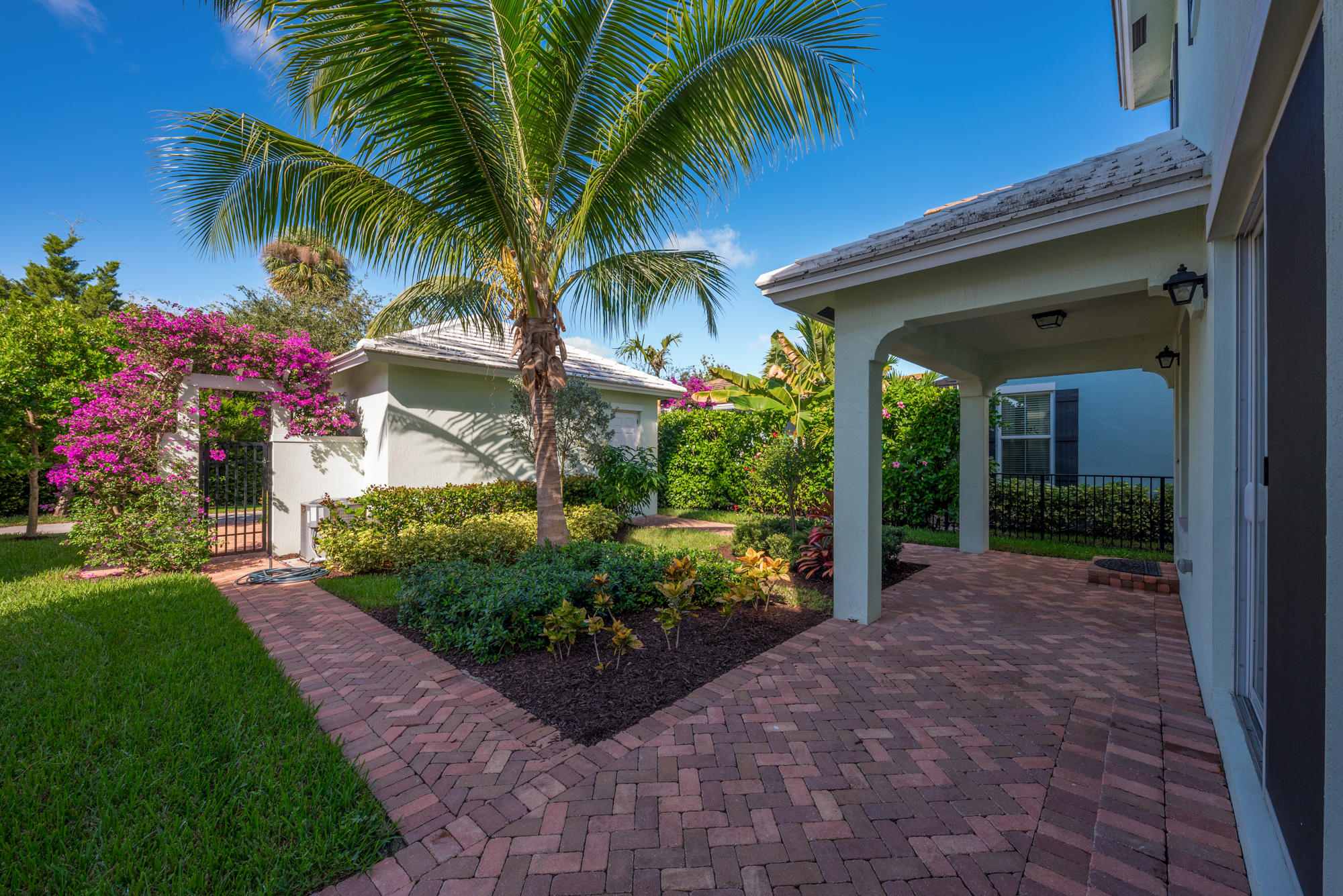 140 West Bay Cedar Circle Jupiter, FL 33458 - Photo 22 of 36 140 W Bay Cedar Cir, Jupiter, FL 33458 (