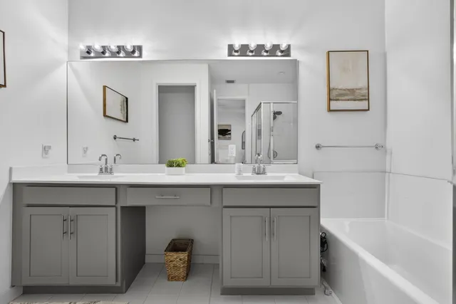 $500,000 | 1120 Pioneer Way, Royal Palm Beach, FL 33411