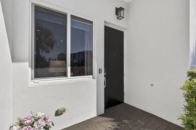 $500,000 | 1120 Pioneer Way, Royal Palm Beach, FL 33411