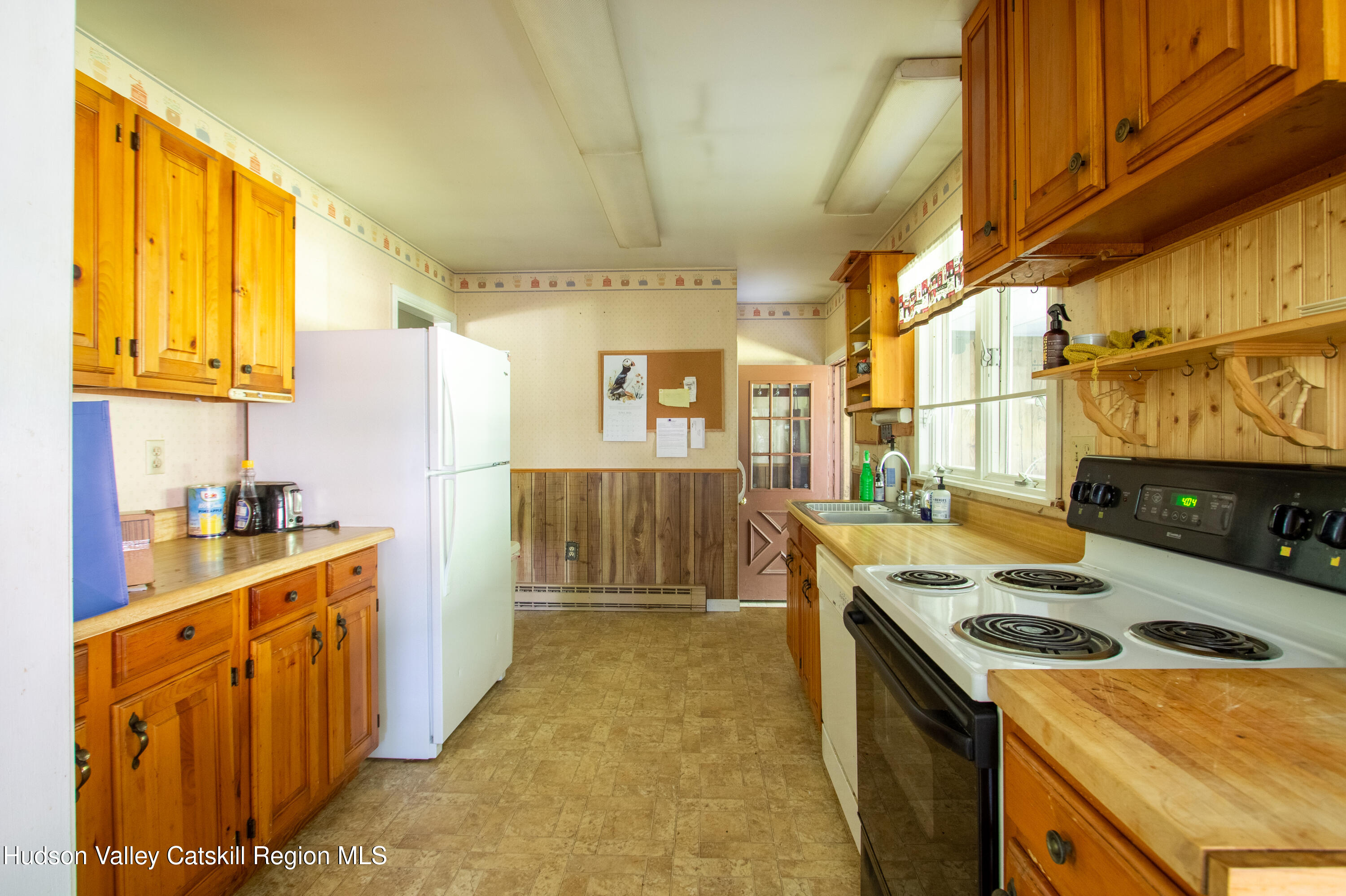 157 Falls Road Hudson, NY 12534 - Photo 5 of 20 157_Falls_Rd_Hudson-02