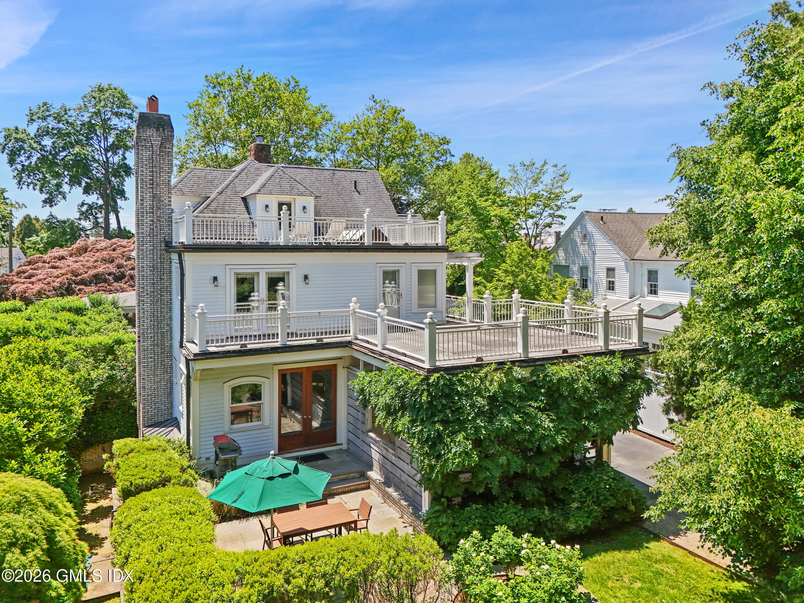2 Wahneta Road Old Greenwich, CT 06870 - Photo 26 of 30 DJI_20260529134219_0224_D