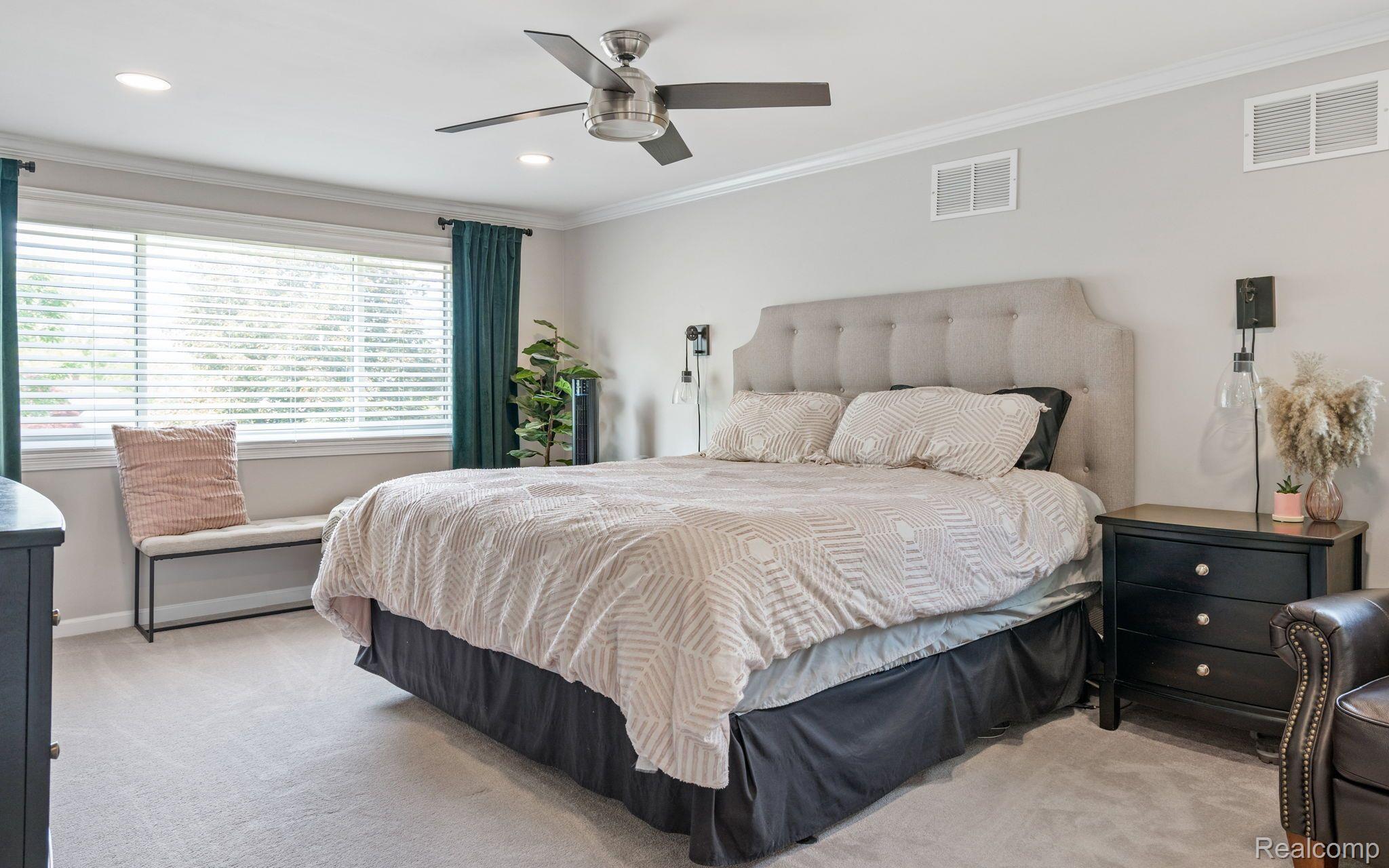 3060 Brandon Court Rochester, MI 48309 - Photo 25 of 51 Gallery Image 25