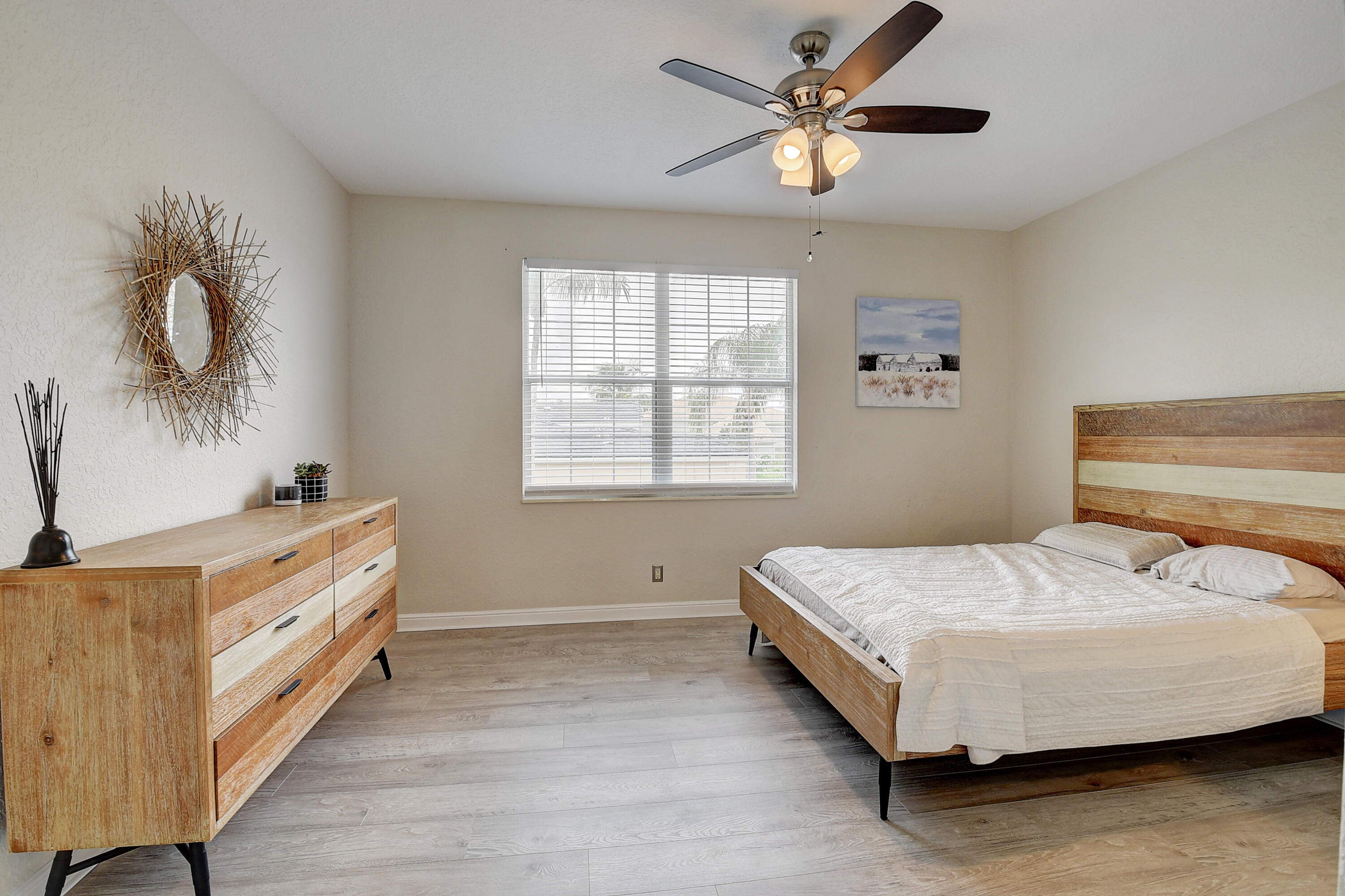 4276 Northwest 66th Drive Boca Raton, FL 33496 - Photo 26 of 53 Bedroom 3 - up