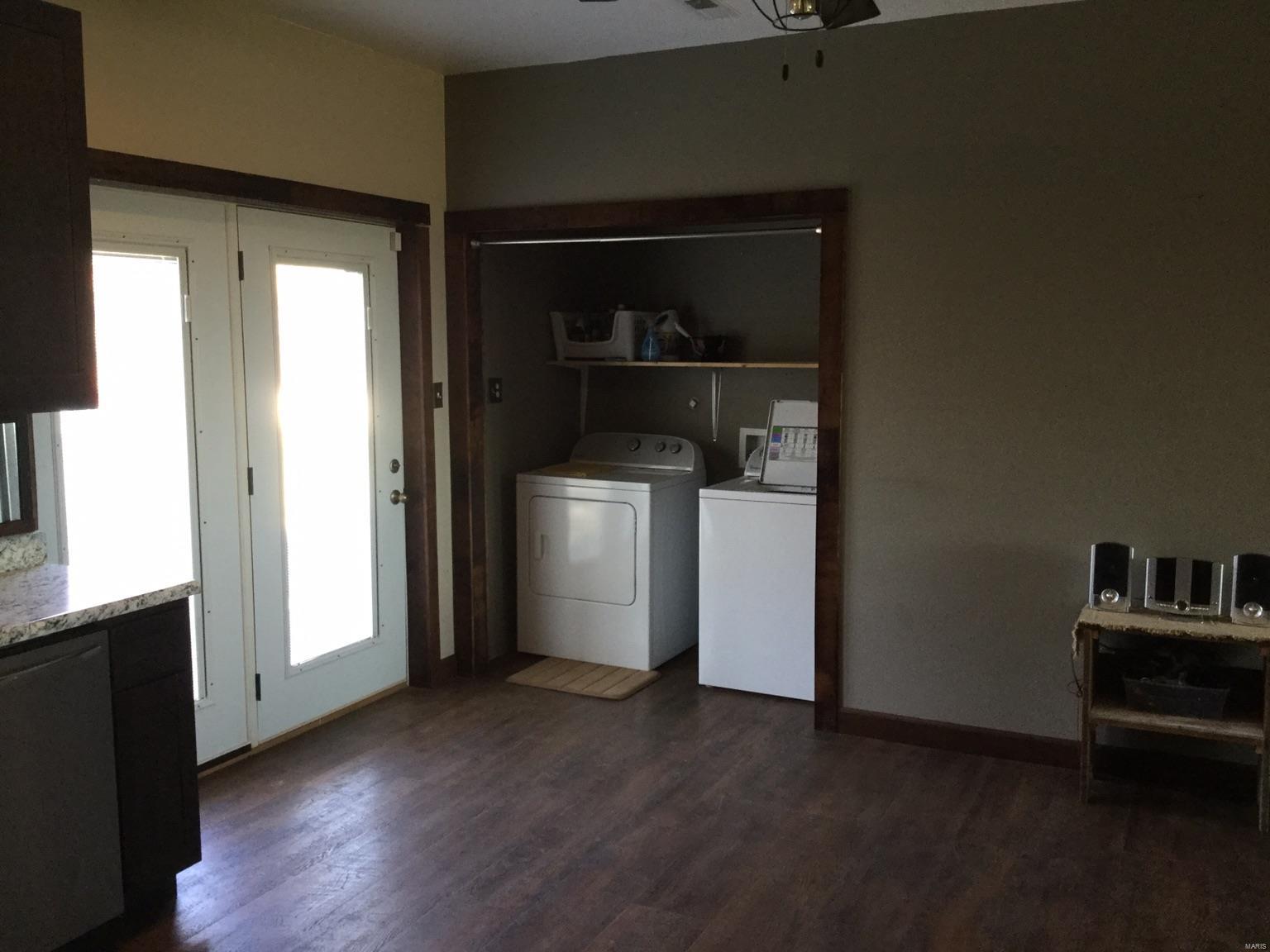 1425 Reno Road Greenville, IL 62246 - Photo 13 of 23