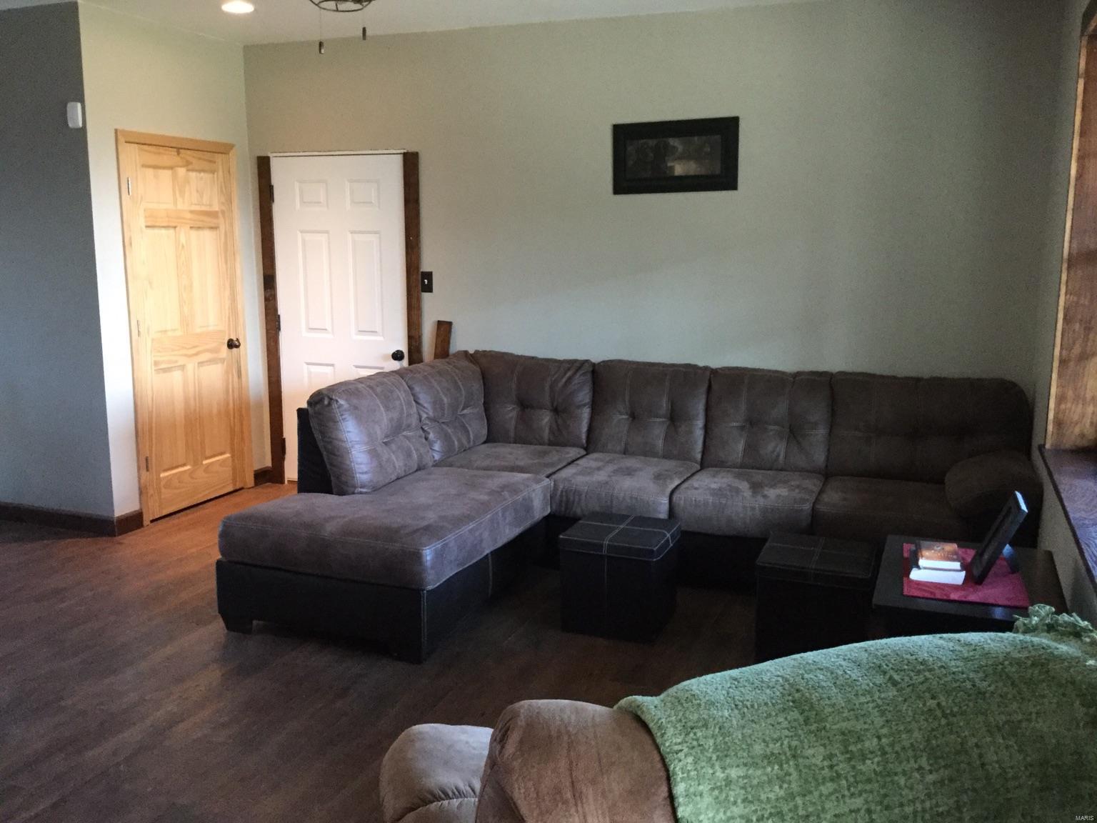 1425 Reno Road Greenville, IL 62246 - Photo 7 of 23