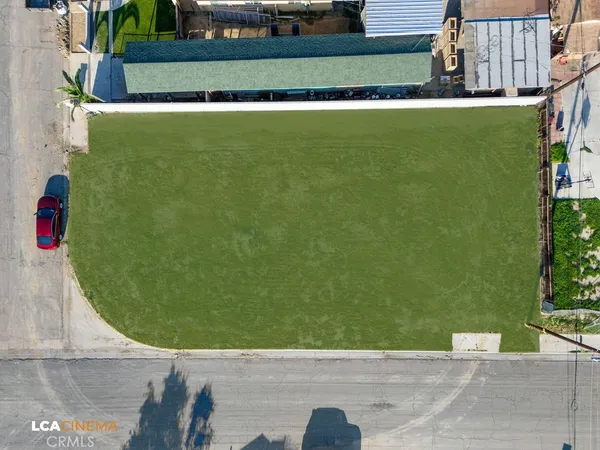 a view of a outdoor space