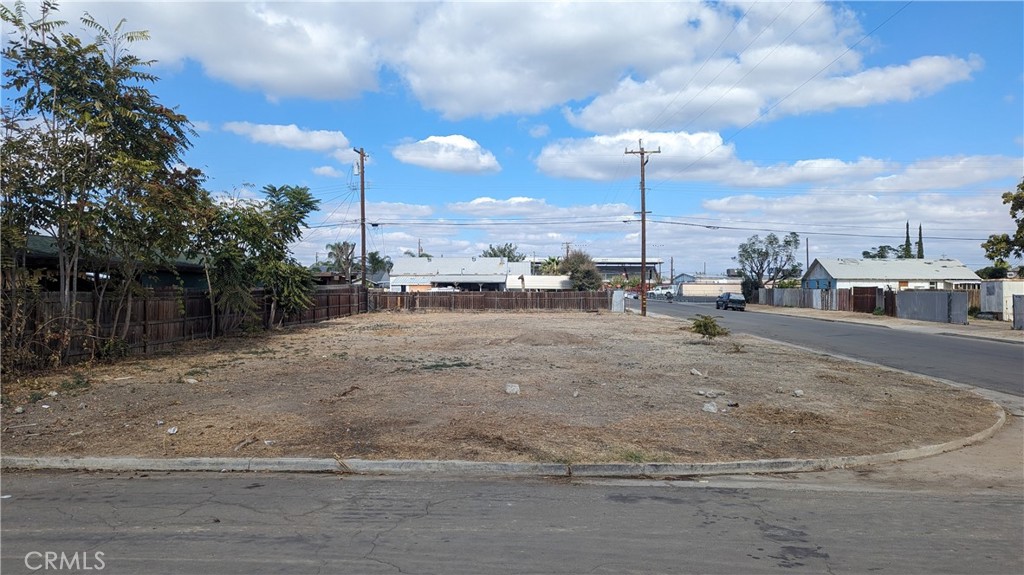 500 Lawson Road Bakersfield, CA 93307 - Photo 12 of 15 a view of a road with a building in the background