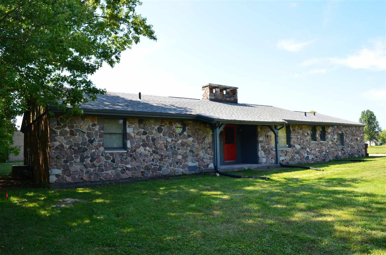 2018 Maples Road Fort Wayne, IN 46816 - Photo 1 of 23