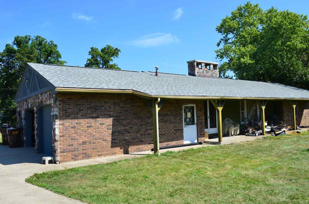 2018 Maples Road Fort Wayne, IN 46816 - Photo 5 of 23