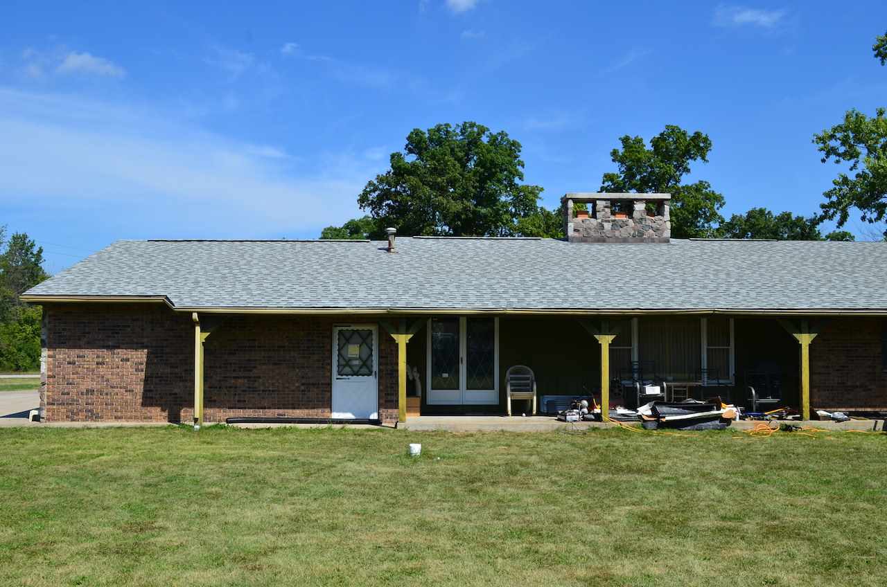 2018 Maples Road Fort Wayne, IN 46816 - Photo 6 of 23