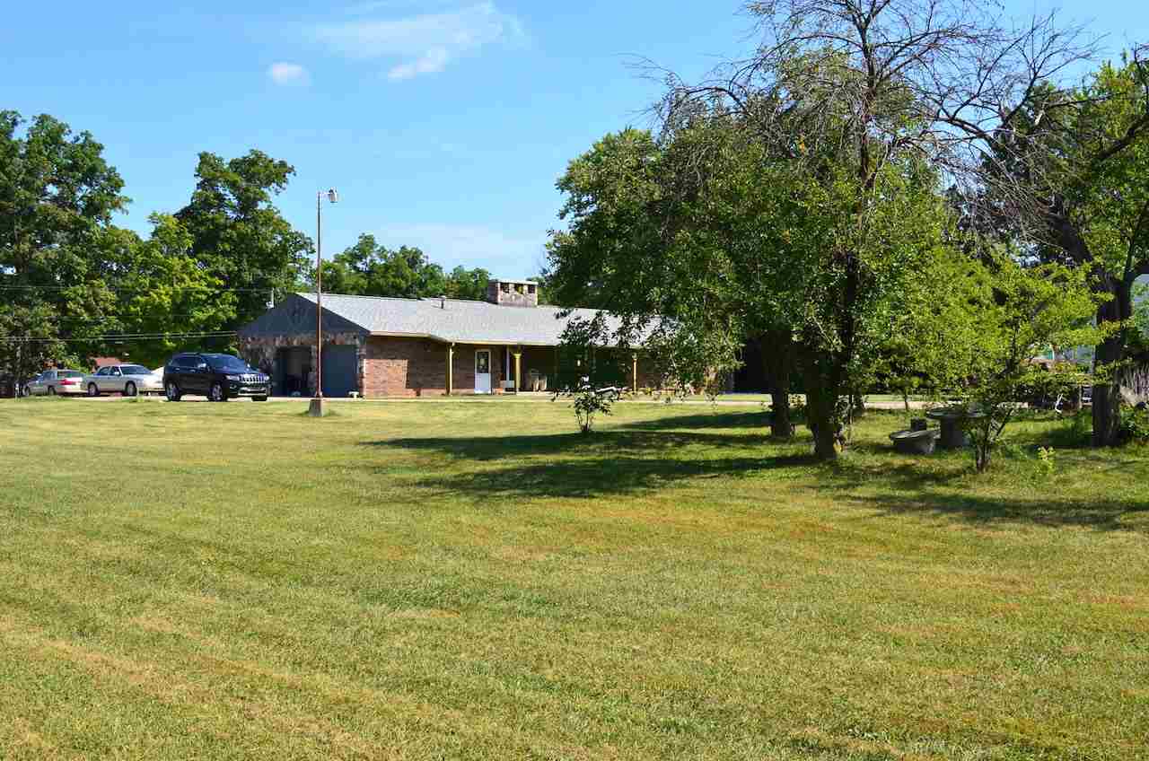 2018 Maples Road Fort Wayne, IN 46816 - Photo 10 of 23