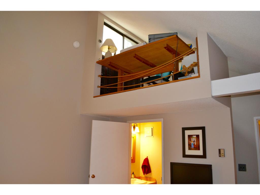 956 Butternut Hill Road, Unit 5 Waitsfield, VT 05673 - Photo 17 of 33 Gallery Image 17