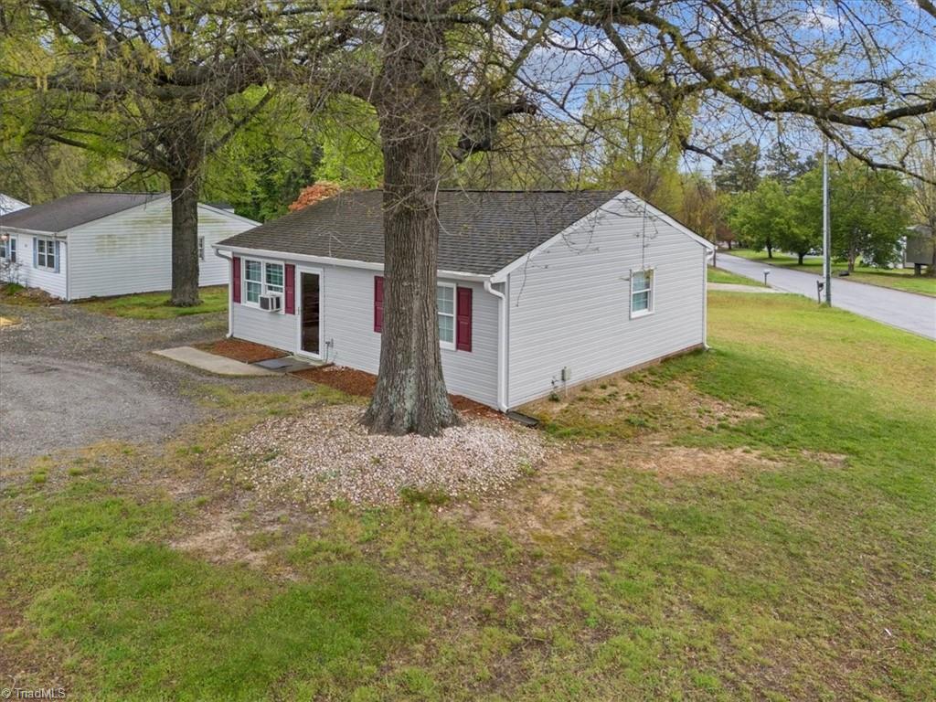 800 Creek Ridge Road Greensboro, NC 27406 - Photo 26 of 27 Gallery Image 26