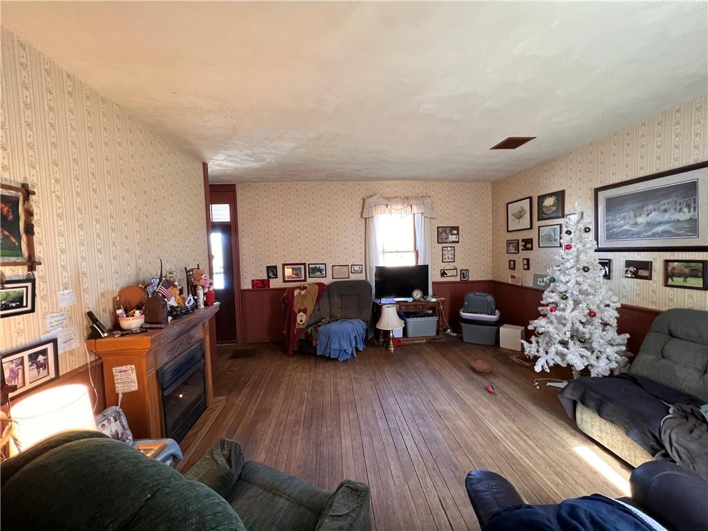 1722 Nashville Road Rochester Mills, PA 15771 - Photo 16 of 25 a living room with furniture dining area and a window