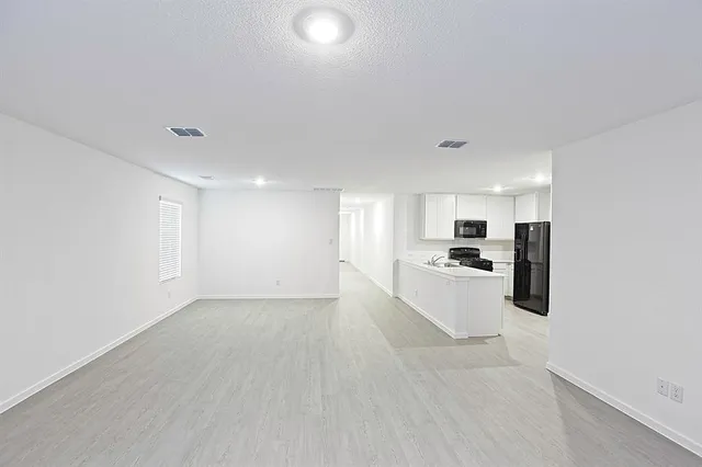 $2,100 | 1937 Ventasso Boulevard, Providence Village, TX 76227