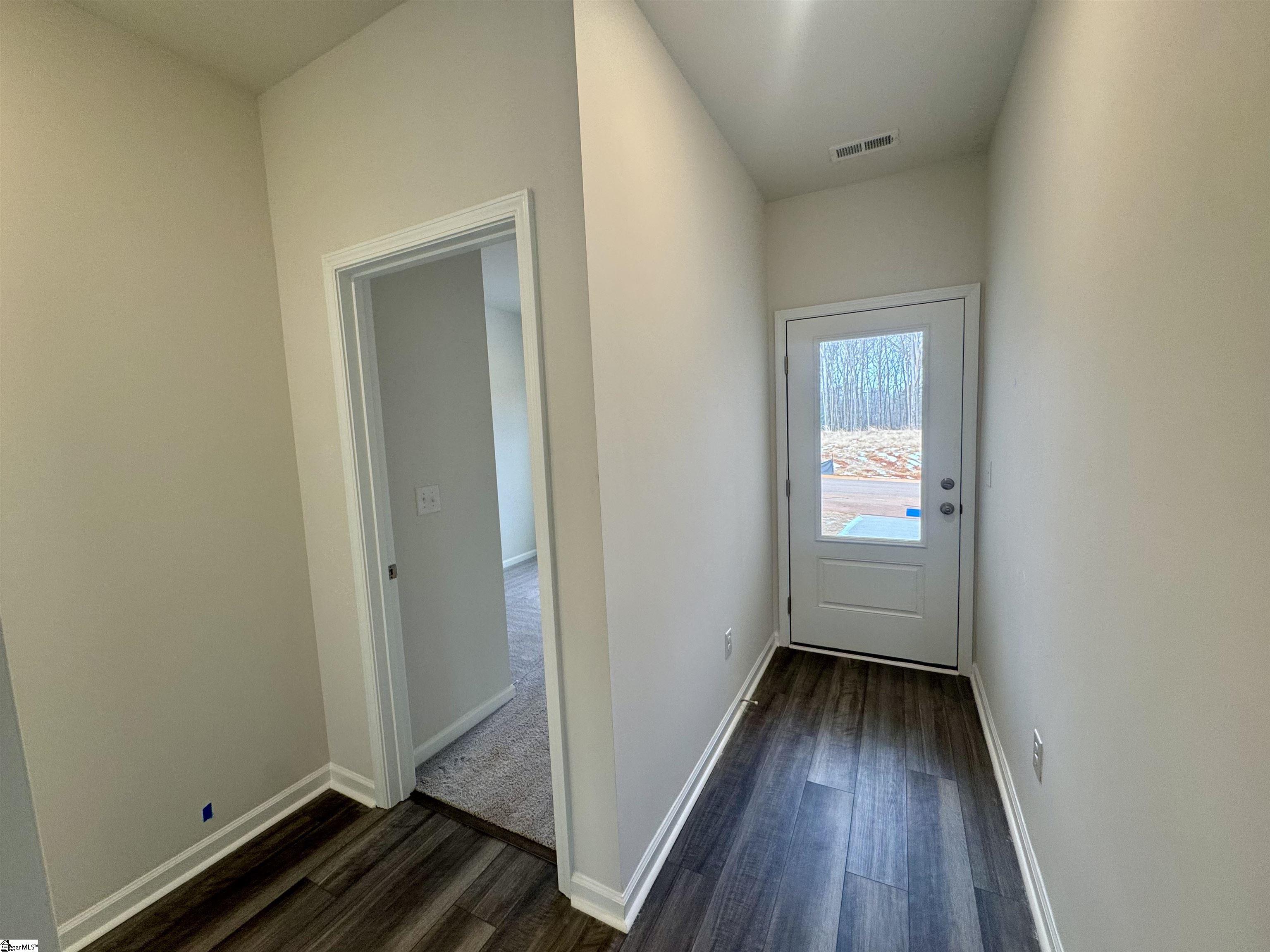 12134 Lansbury Drive Inman, SC 29349 - Photo 2 of 28