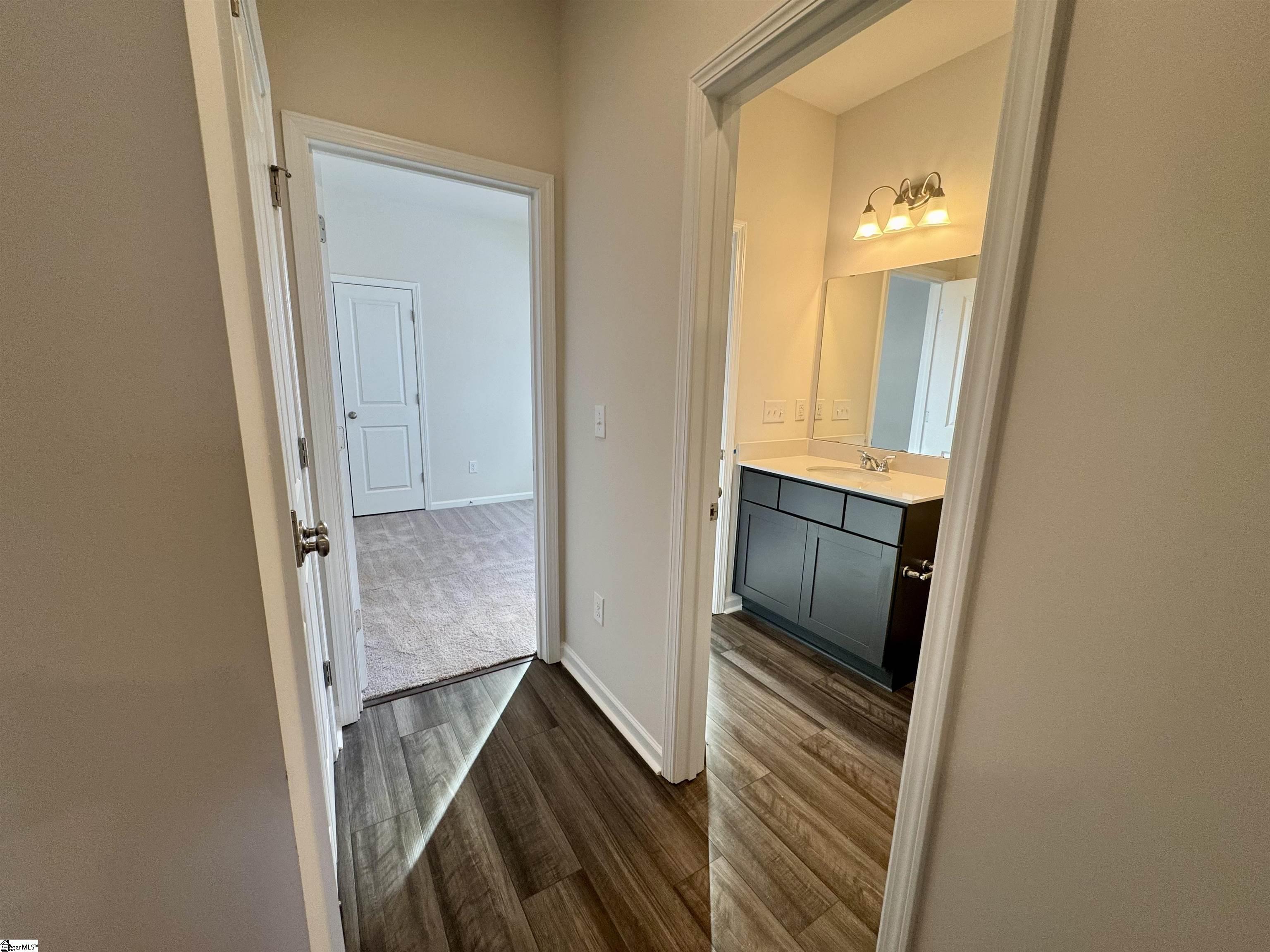 12134 Lansbury Drive Inman, SC 29349 - Photo 3 of 28