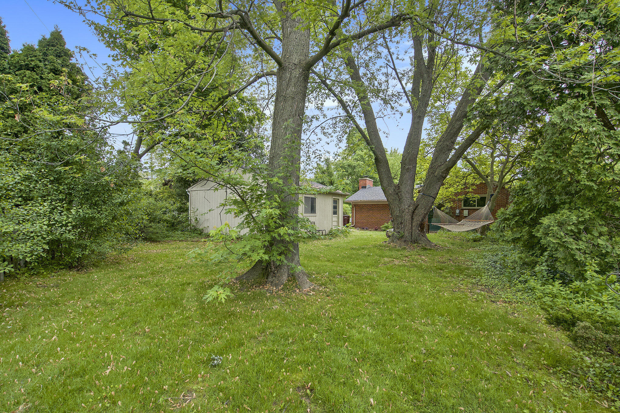 2236 Medford Road Ann Arbor, MI 48104 - Photo 13 of 15 024_dsc02817_390