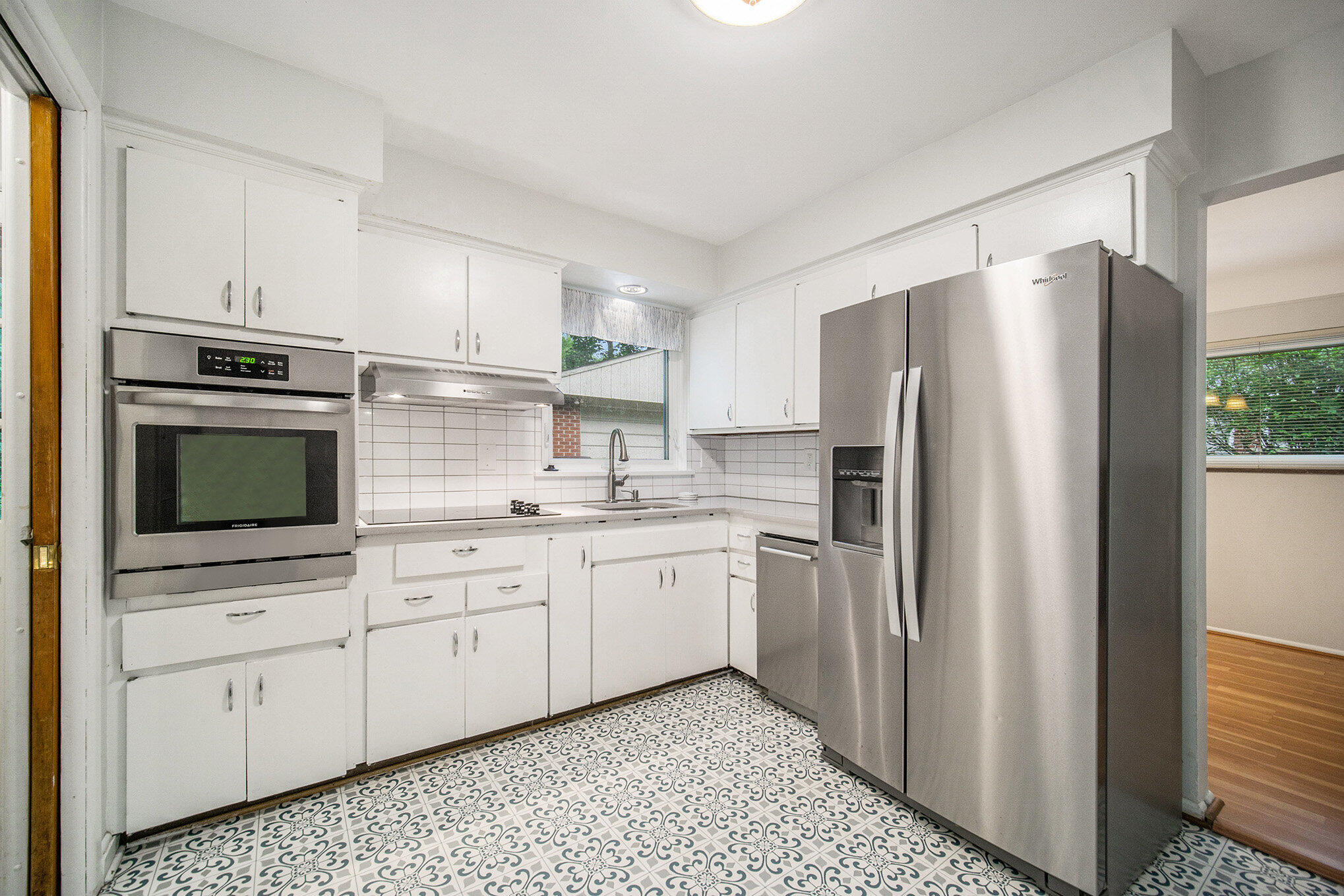 2236 Medford Road Ann Arbor, MI 48104 - Photo 6 of 15 008_dsc02353_364