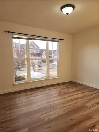 $2,200 | 3642 Candlewyck Green Court, Florissant, MO 63034