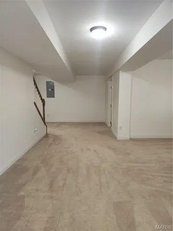 $2,200 | 3642 Candlewyck Green Court, Florissant, MO 63034