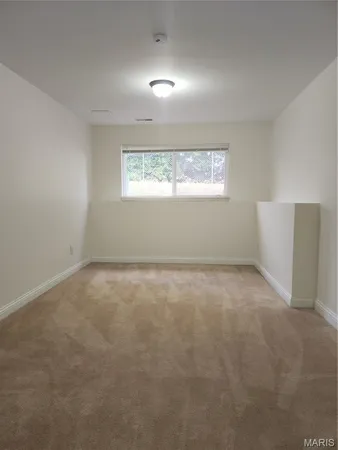 $2,200 | 3642 Candlewyck Green Court, Florissant, MO 63034