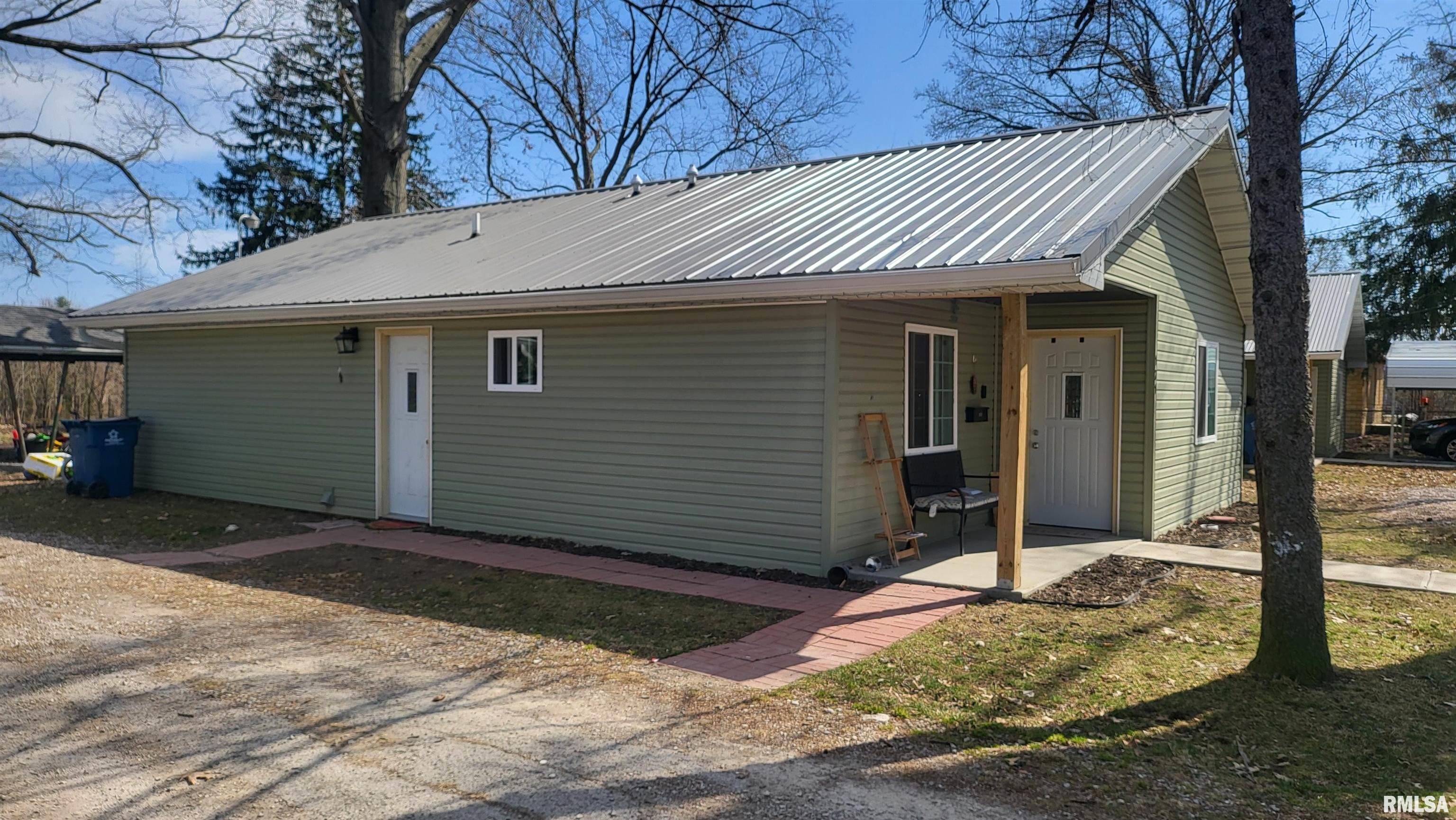 117 North Morrison Street Centralia, IL 62801 - Photo 3 of 23