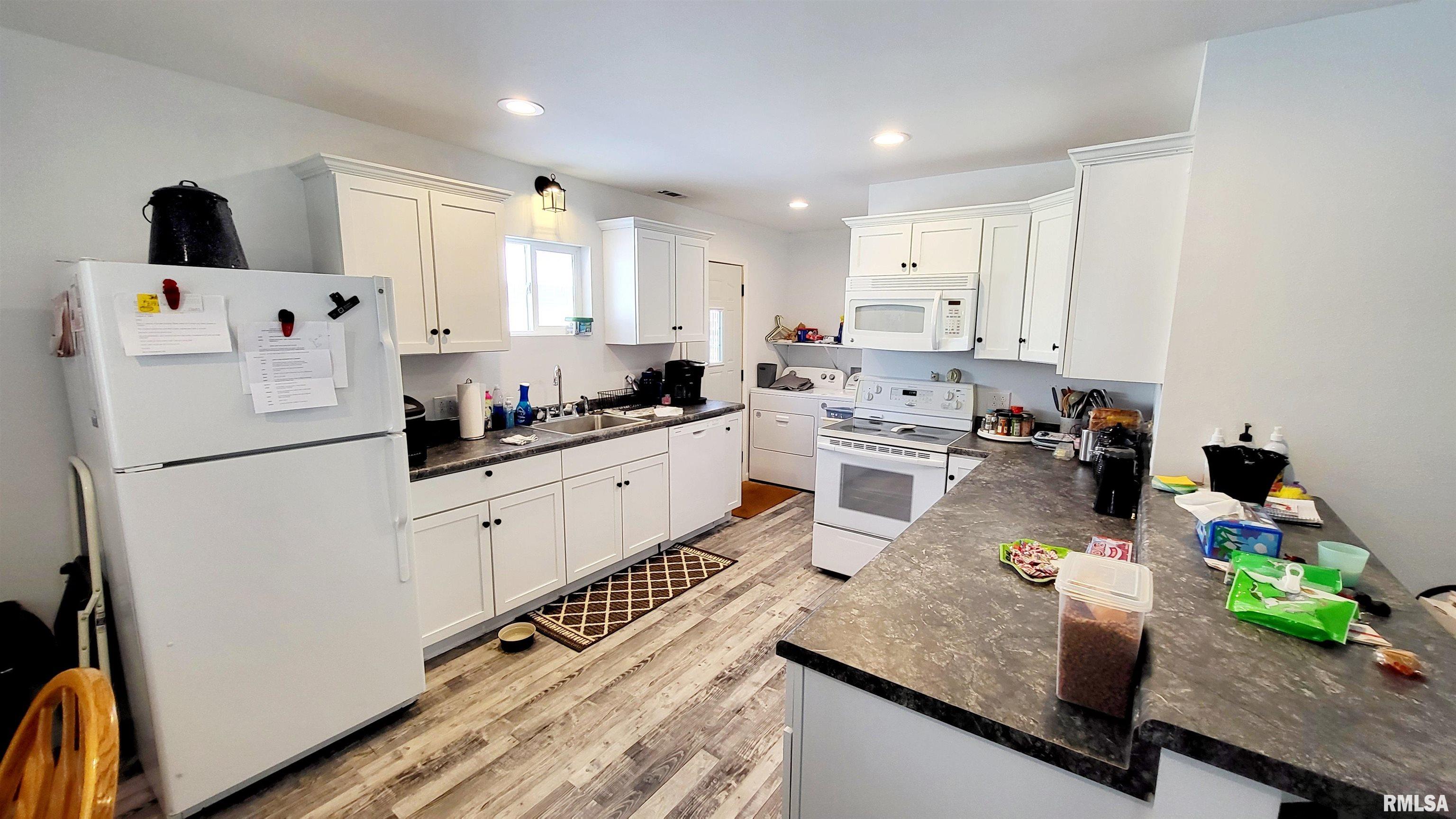 117 North Morrison Street Centralia, IL 62801 - Photo 6 of 23