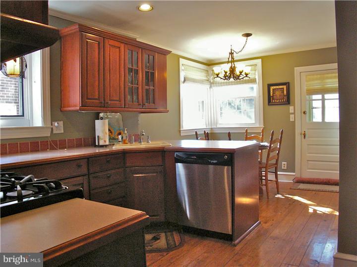 1608 Ridgeway Road Havertown, PA 19083 - Photo 11 of 24 Kitchen