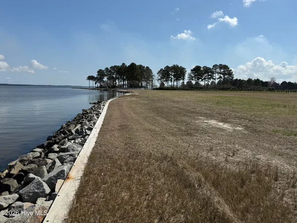 $585,000 | 220 Pungo Shore Drive, Belhaven, NC 27810