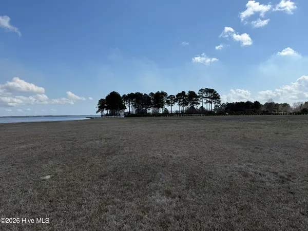 $585,000 | 220 Pungo Shore Drive, Belhaven, NC 27810