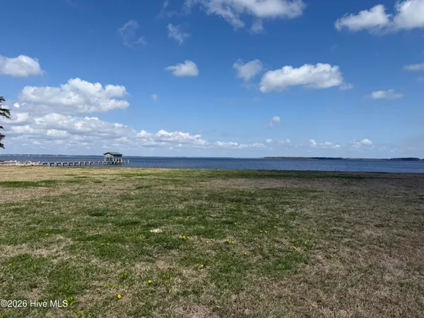 $585,000 | 220 Pungo Shore Drive, Belhaven, NC 27810