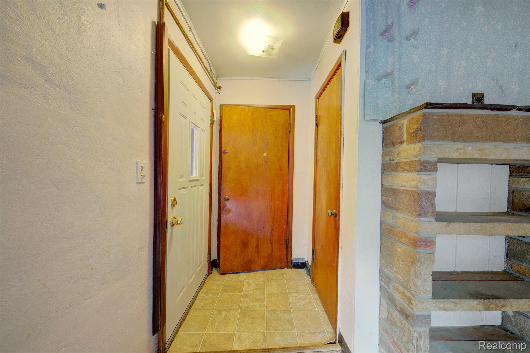 1706 Leforge Road Ypsilanti, MI 48198 - Photo 3 of 42 Gallery Image 3