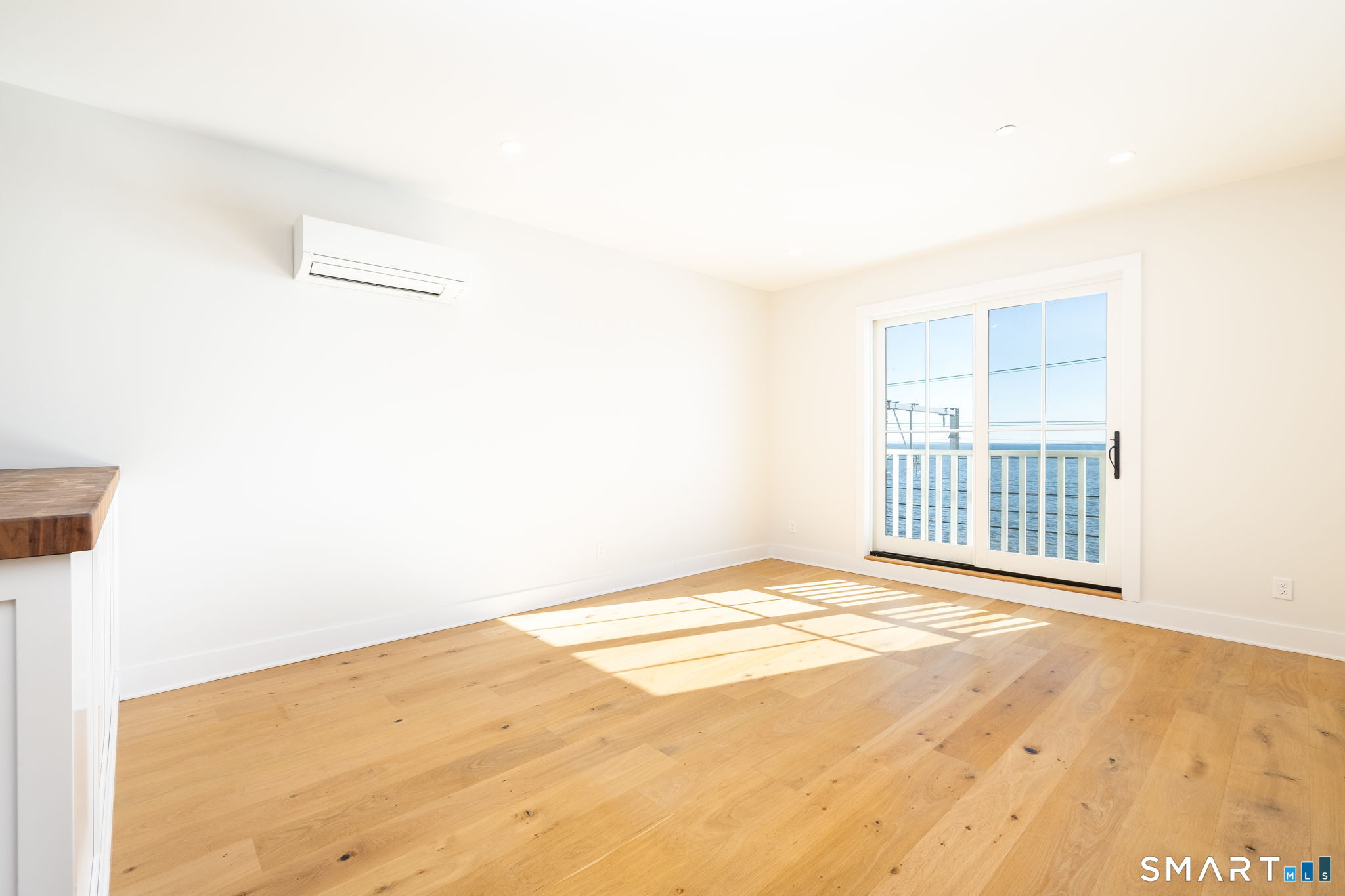 185 Main Street, Unit 305 East Lyme, CT 06357 - Photo 17 of 40