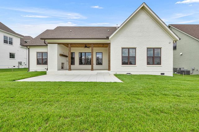 $1,142,200 | 5925 Hunt Valley Drive, Spring Hill, TN 37174