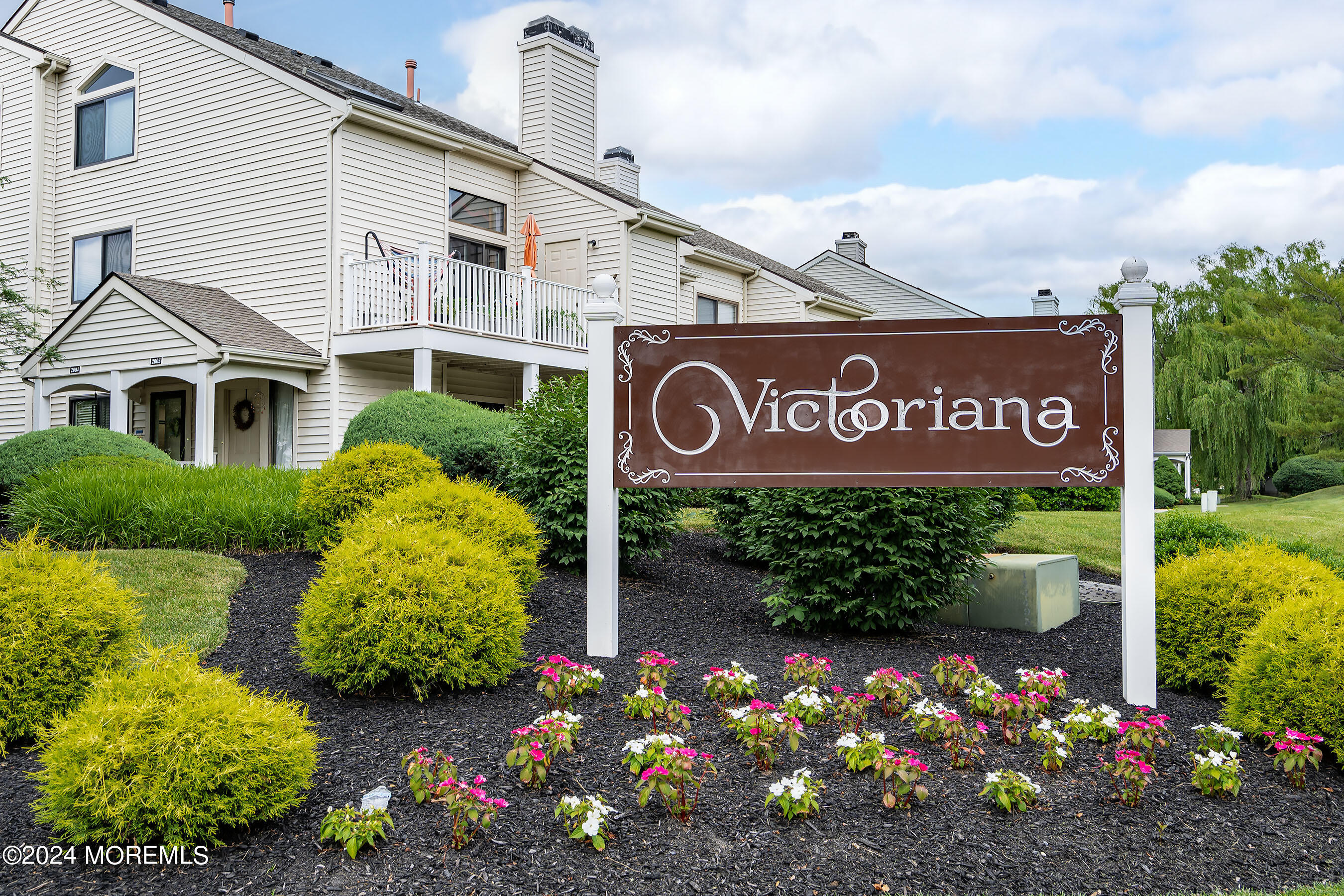 2105 Sandra Road Voorhees, NJ 08043 - Photo 18 of 18 02-Sign 1