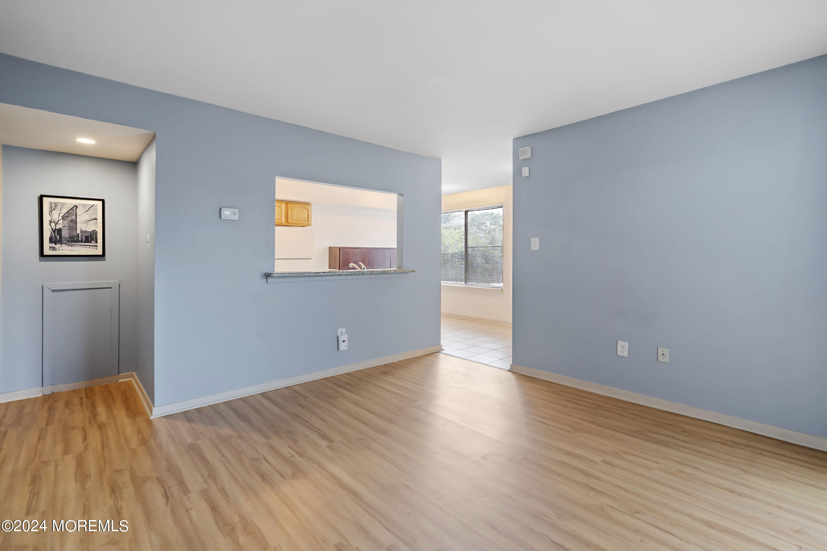 2105 Sandra Road Voorhees, NJ 08043 - Photo 2 of 18 12-Living 1B
