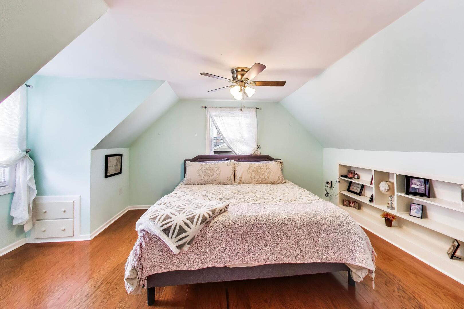 817 Spring Road Elmhurst, IL 60126 - Photo 13 of 29